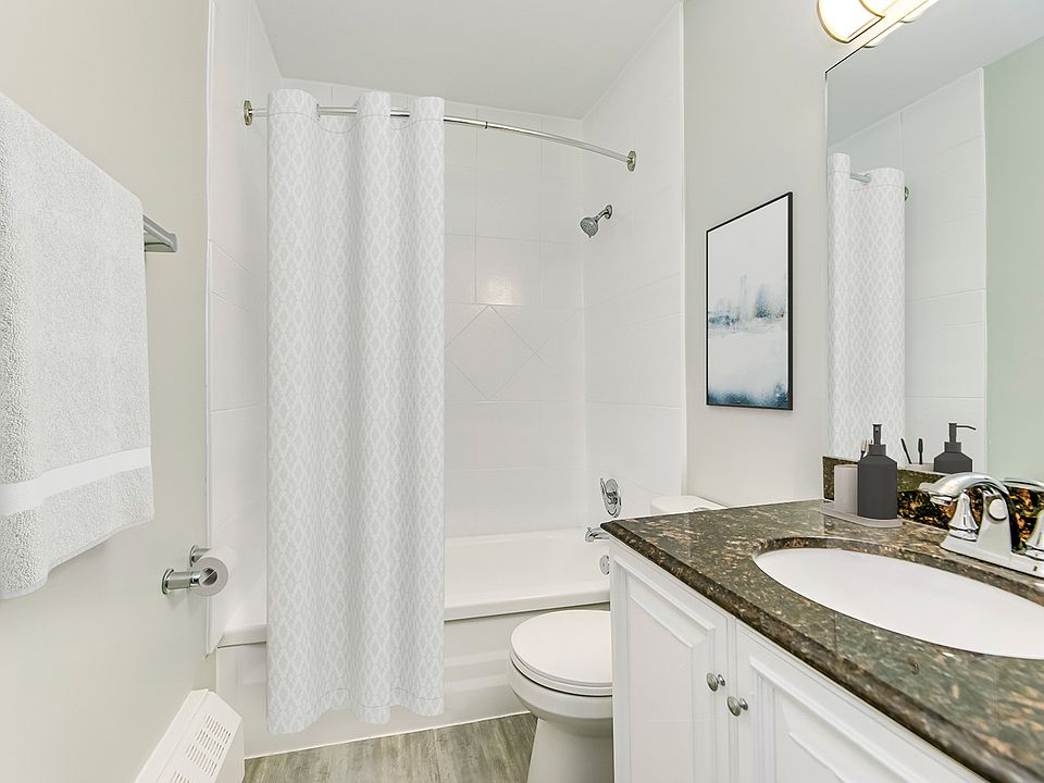 1st image of 65 Paisley Blvd W #Bachelor