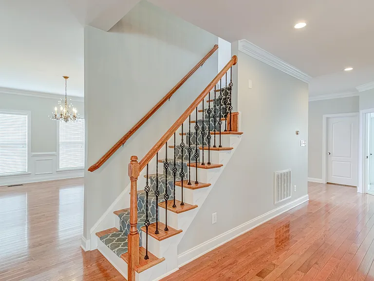 2041 Jadewood Dr — Photo 17