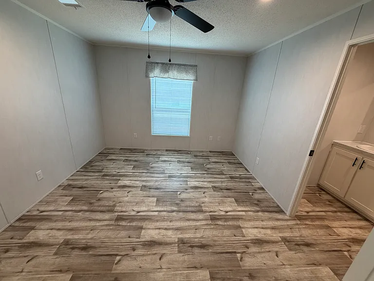 Oak View Landing — Photo 25