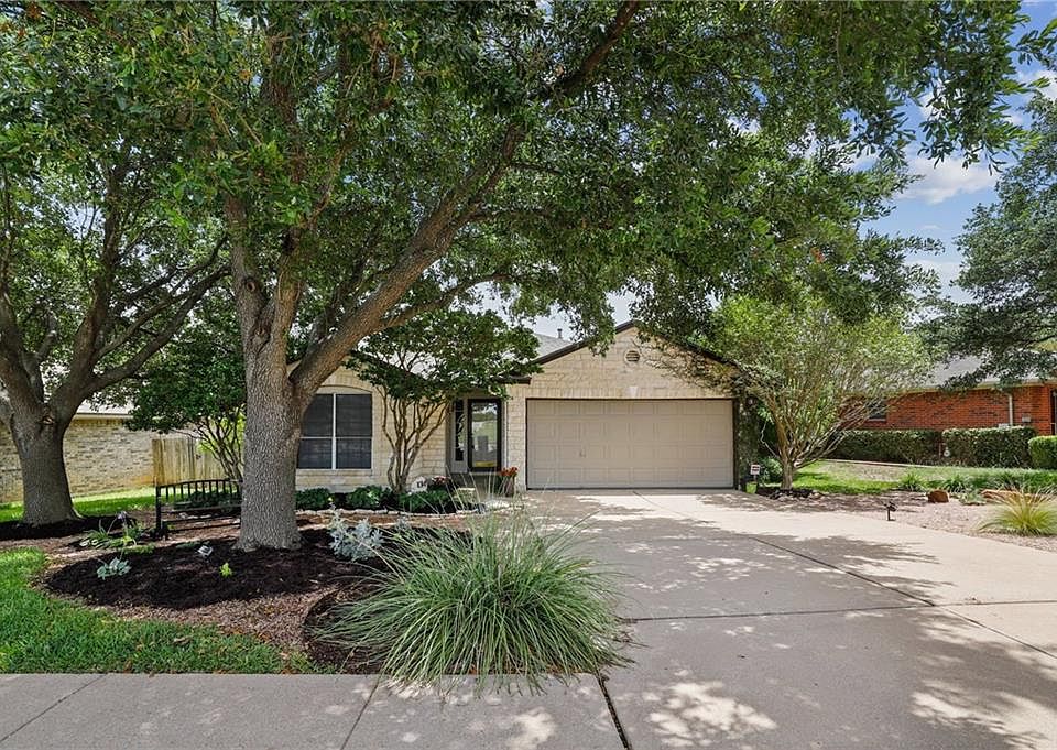1st image of 1014 Brashear Ln