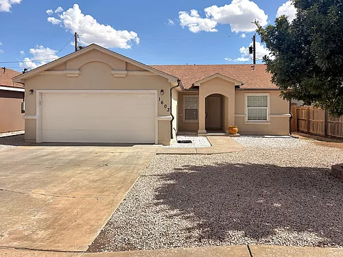 1603 W Marquis Ln Photo 1