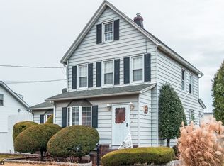 22 George St, Carteret, NJ 07008