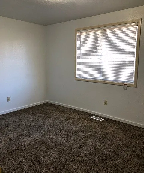 3047 N Linda Vista Ln — Photo 13