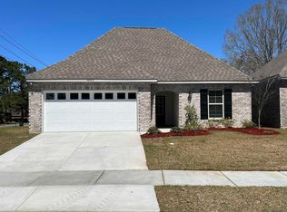 16003 Summer Gardens Ave, Baton Rouge, LA 70817