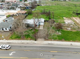 59 Lozier Ln, Medford, OR