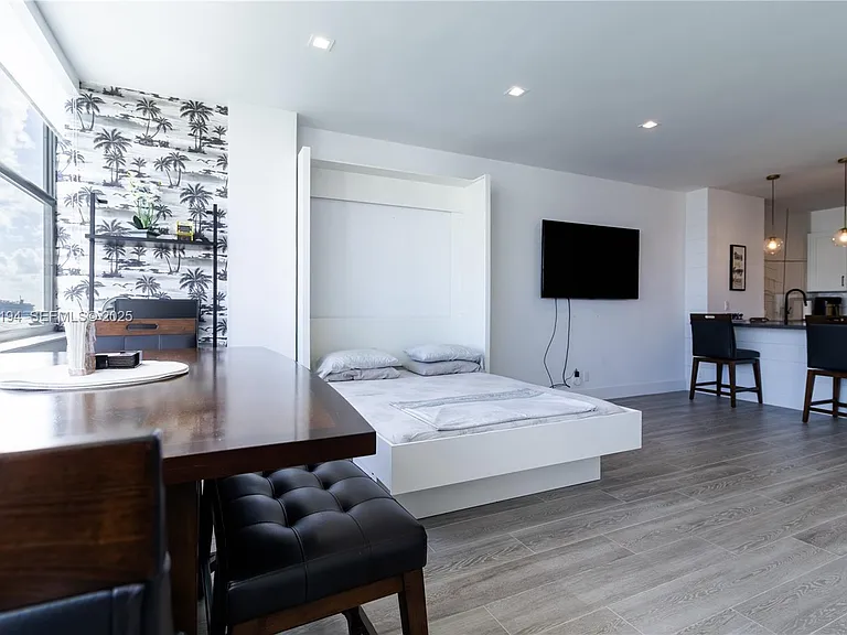 20 E Island Ave #1415 — Photo 12
