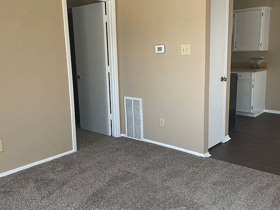 4th image of 112 Pebble Creek Dr #1124