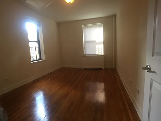 Rented by Sovereign Associates | media 26