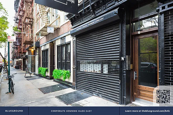 Rented by The Blueground | media 2