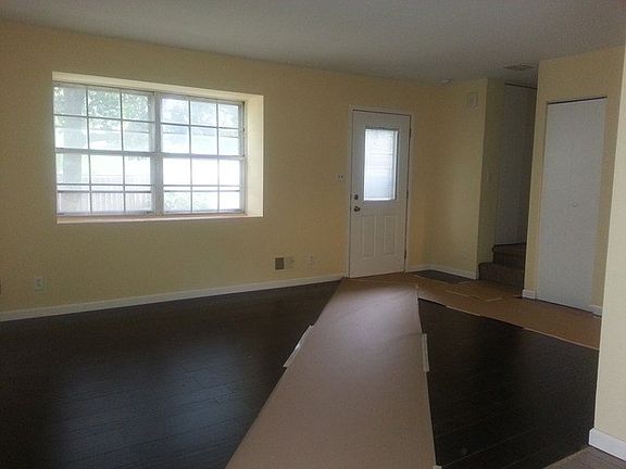 2nd image of 11 Fernwood Dr #N