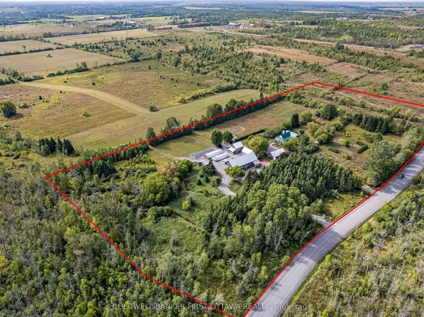 3840 Old Almonte Rd, Ottawa, ON K0A 1A0