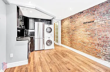 Rented by Century 21 Premier 