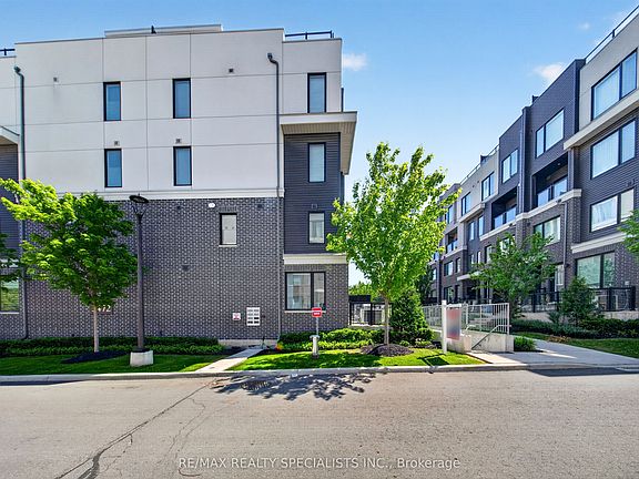 4th image of 3472 Widdicombe Way #28