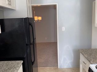 1987 Lake Ave, Altadena, CA 91001