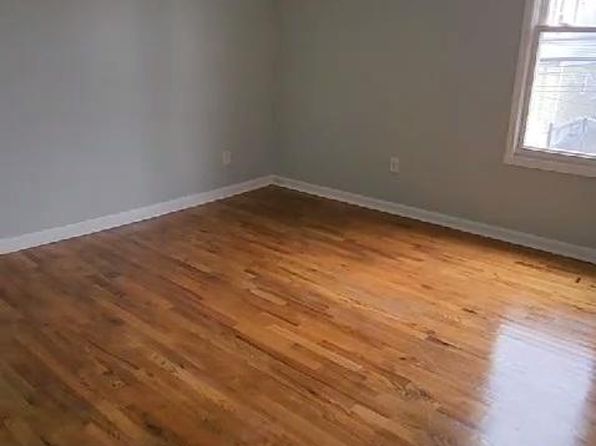 449 S 15th St #2L