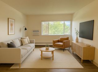 Spacious 1 & 2 Bedroom Apartments in East Colorado Springs!, Colorado Springs, CO 80909