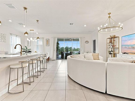 4th image of 5224 ADEGA WAY