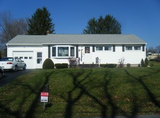 8 Orchard Ave, Whitesboro, NY 13492