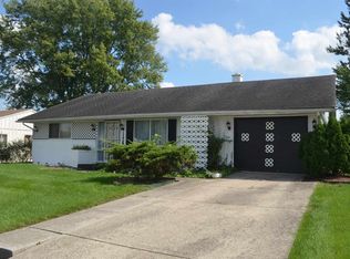 1228 Tulip Tree Rd, Fort Wayne, IN 46825