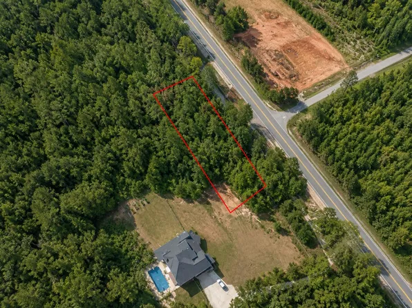 8024 Abbeville Hwy, Iva, SC 29655