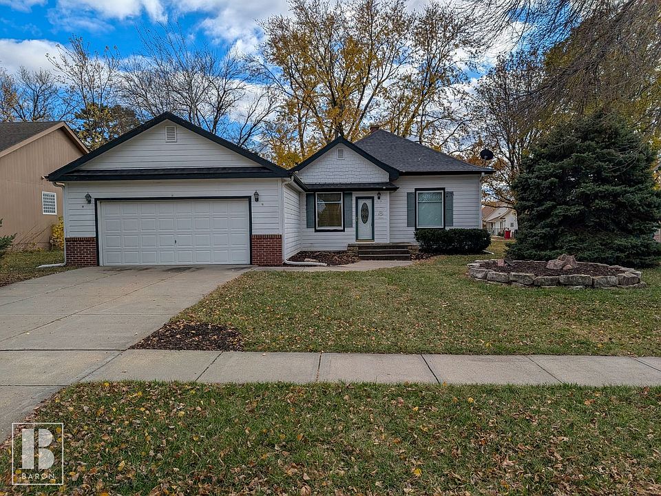 1st image of 513 Langdon Ave
