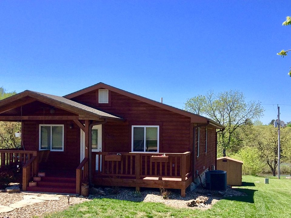 1st image of 307 E Flint Hills Dr