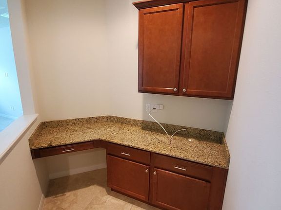 5th image of 13221 Longacre Dr