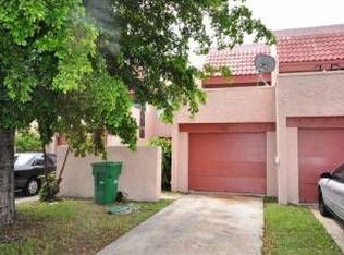 5606 NW 19th St, Lauderhill, FL 33313