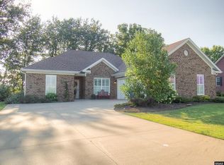 126 Hidden Hill Cv, Martin, TN 38237