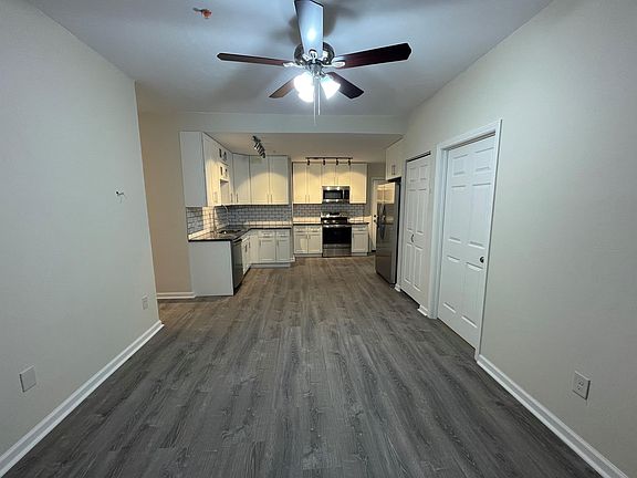 4th image of 5606 Stanton Ave #3