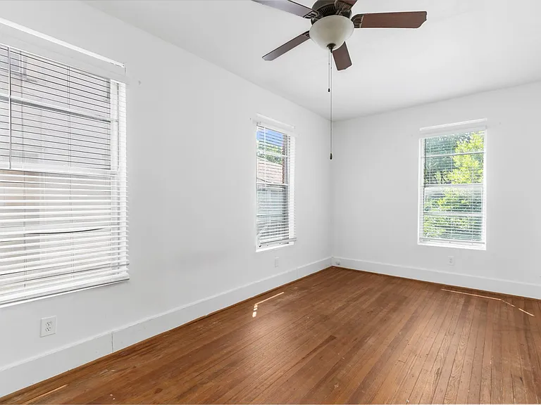 Ramsay Apartments — Photo 6