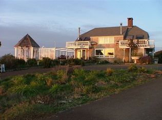 1450 SW Adahi Ave, Waldport, OR 97394