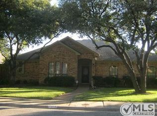 7334 Debbe Dr, Dallas, TX 75252