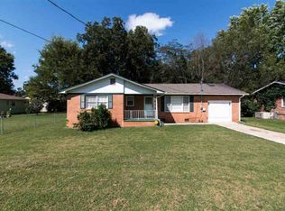 3502 Adair St NW, Huntsville, AL 35810