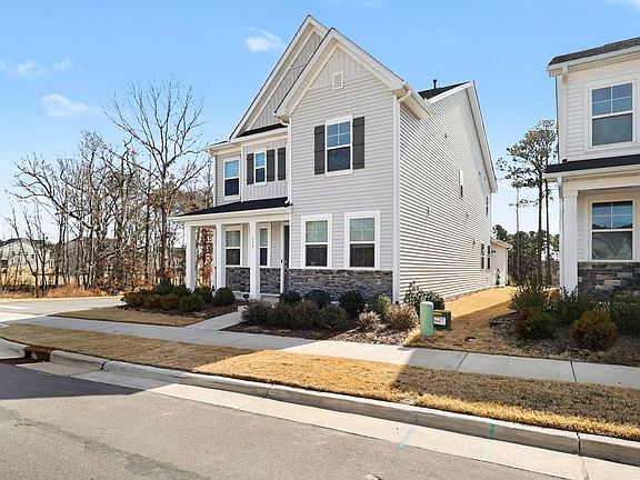 4th image of 228 Edge Of Auburn Blvd