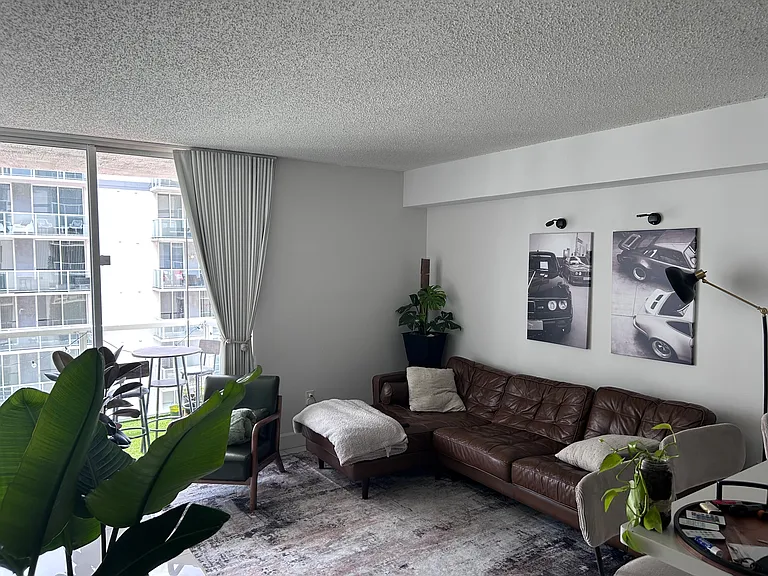 5085 NW 7th St #1410 — Photo 15