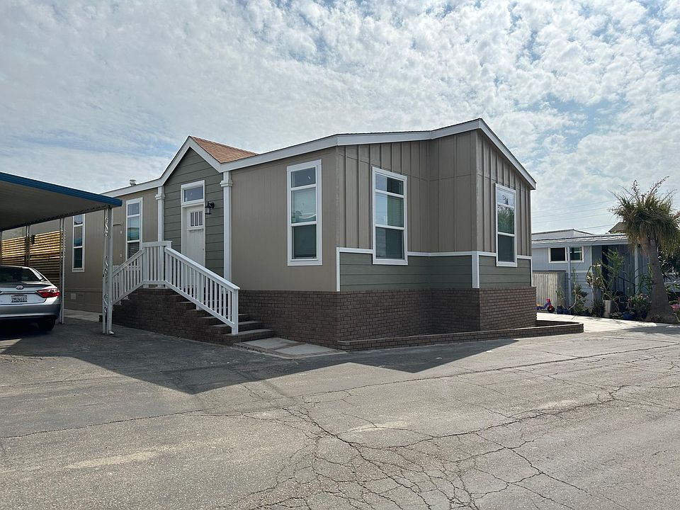 2nd image of 53 Beach Blvd #53