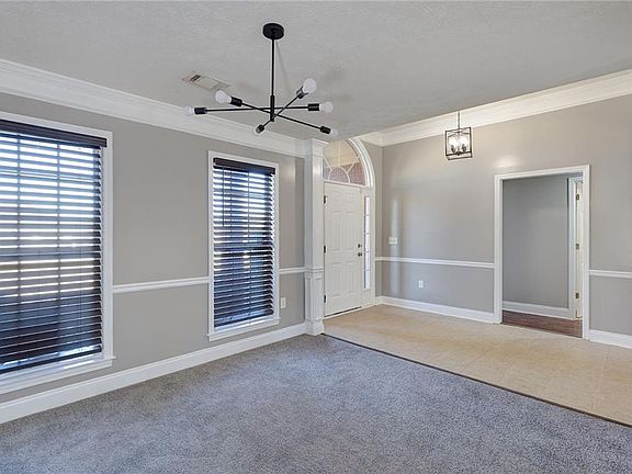 4th image of 120 Lee Road 2083