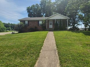 2504 Walther Ave, Jefferson City, MO 65109