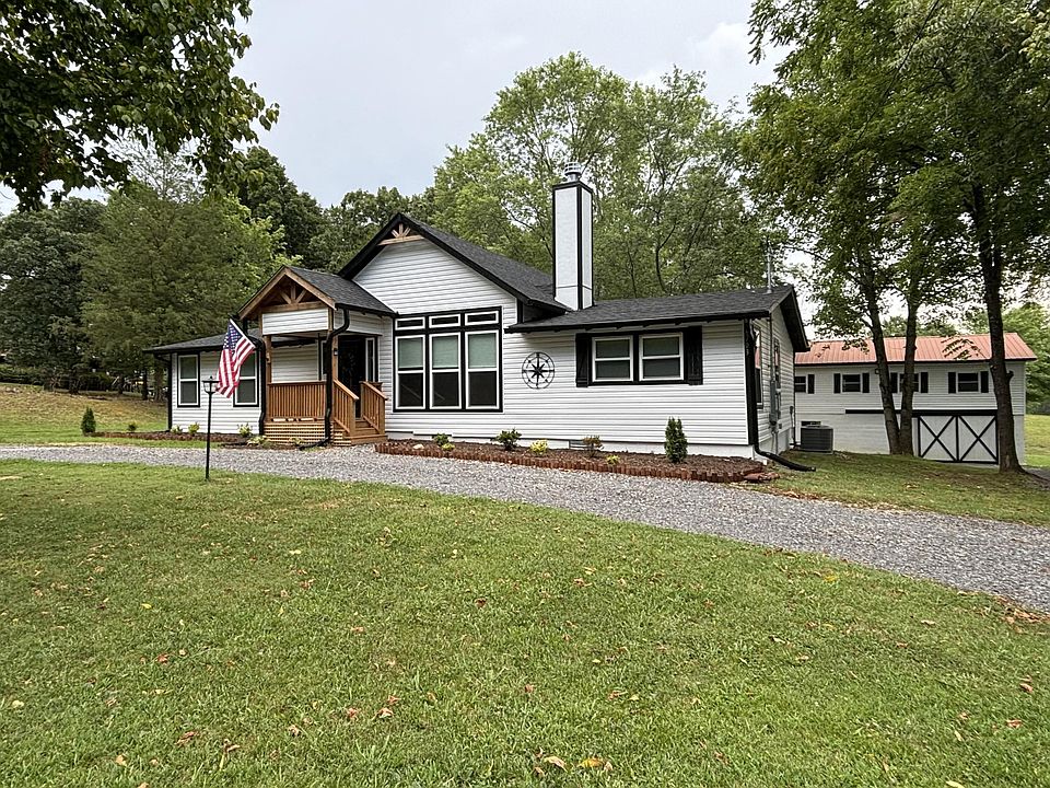 1st image of 203 Freeman Cir