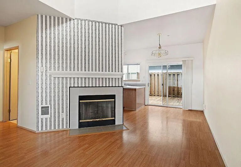 6304 Barstow Ln SE #4 — Photo 5