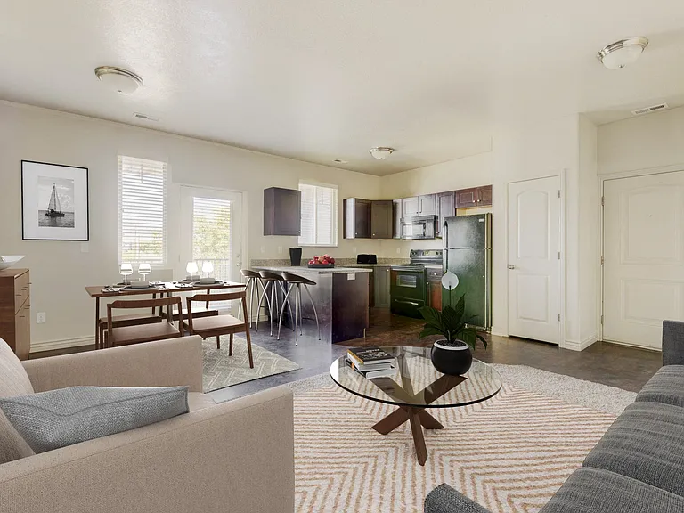 Villas on Main — Photo 5