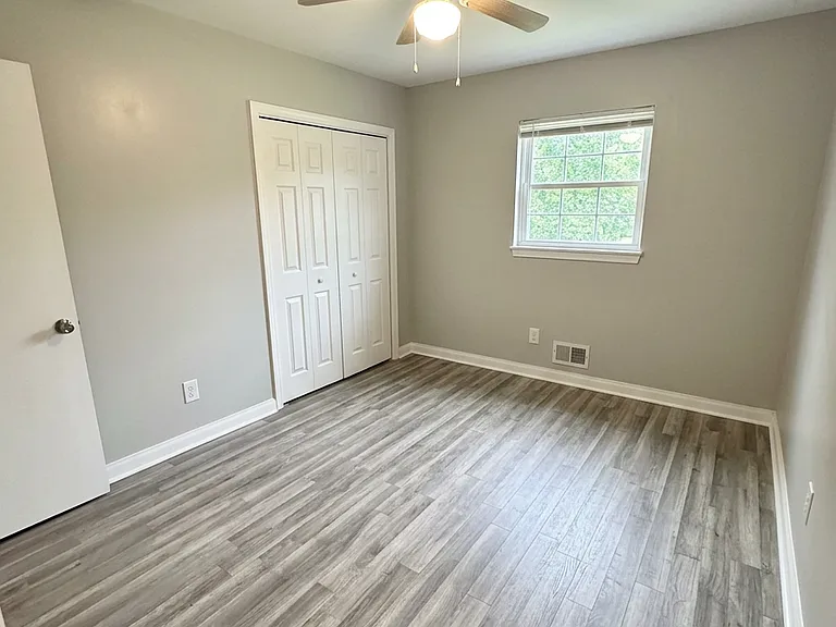 2022 Lynn Lea Rd — Photo 16