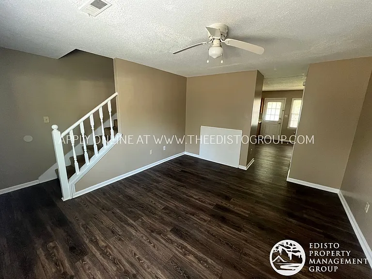 1303-1323 Williamsburg Ct — Photo 15