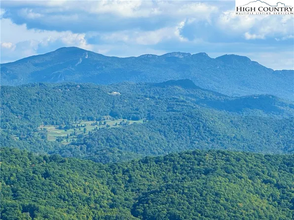 303 Sugar Top Drive #2716, Sugar Mountain, NC 28604