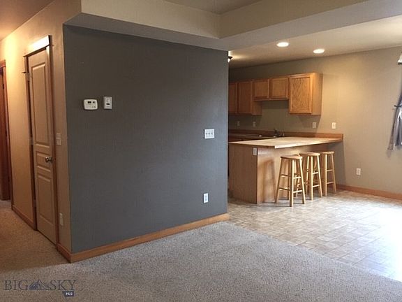4th image of 4044 Broadwater Ct