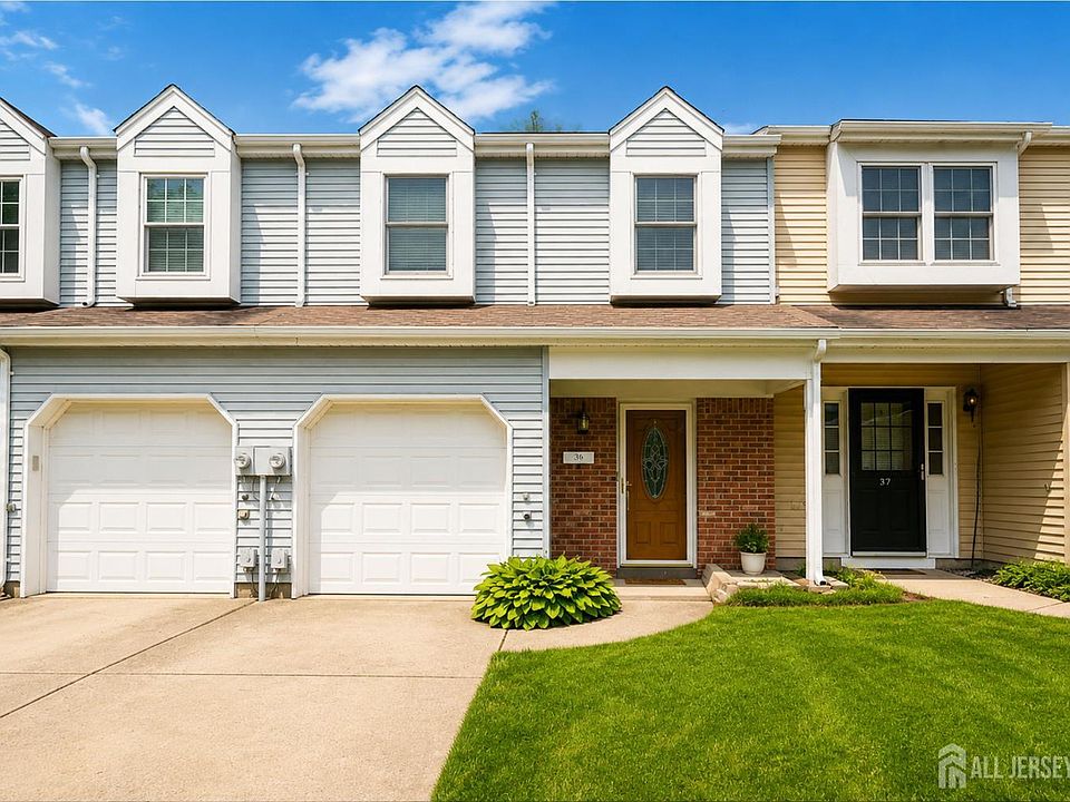 1st image of 36 Bramble Ln