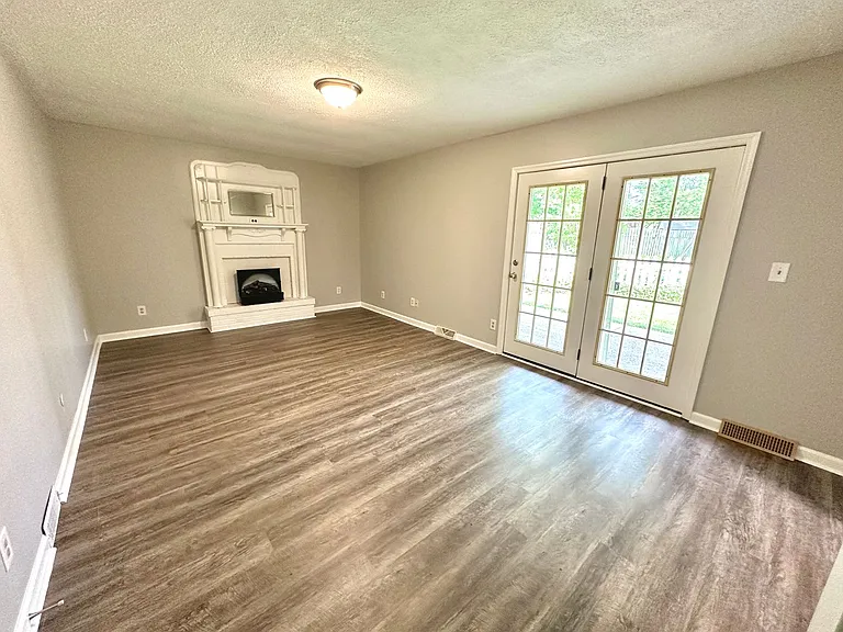 4532 Timberwilde Dr — Photo 7