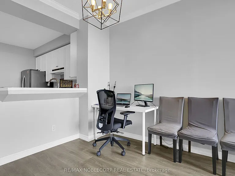 1 Belvedere Ct #1001 — Photo 5