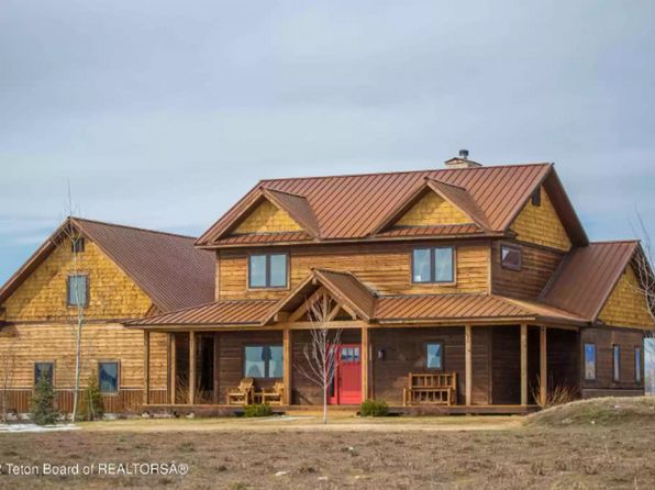 656 Somerset Ln